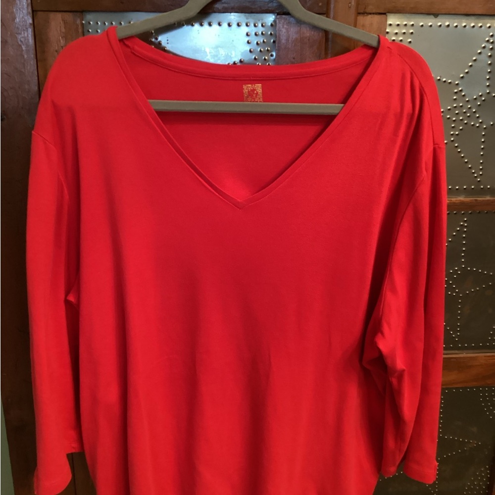 Red Anne Klein top